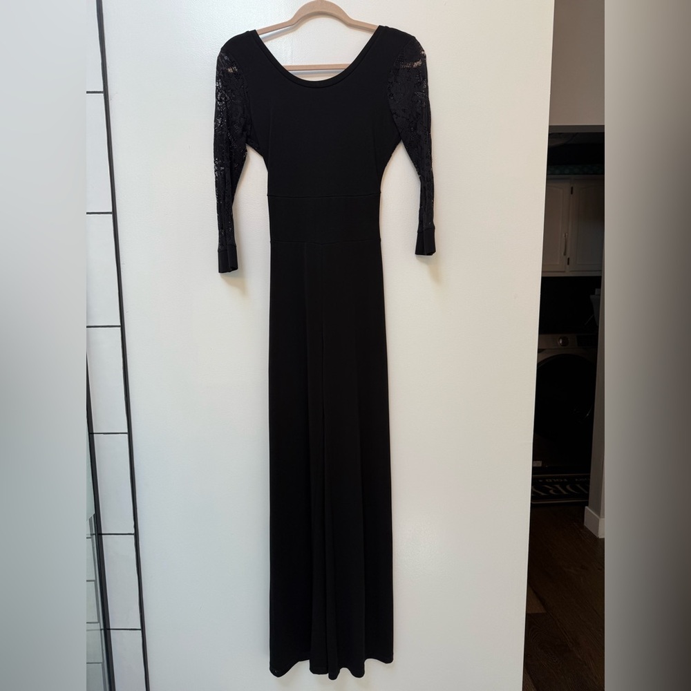 Elegant Black Lace Sleeve jumpsuit